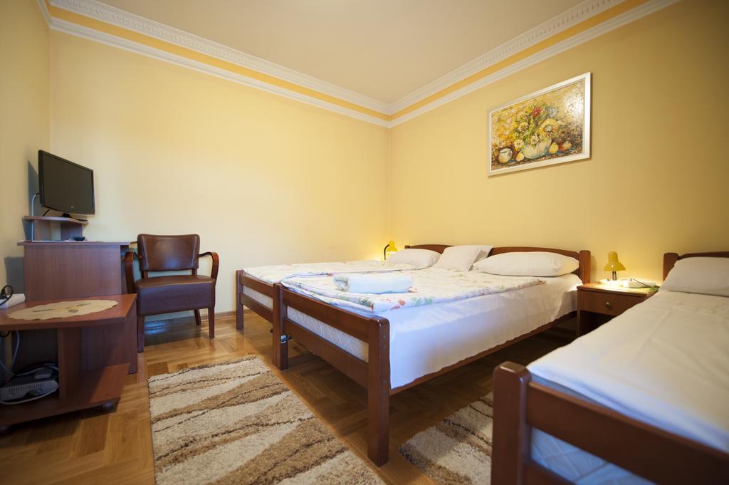 סטינג'ה Guest House Pansion 10 חדר תמונה